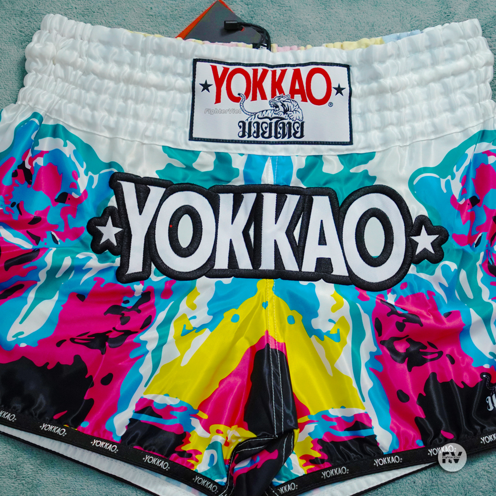 Quần Muay Thai YOKKAO Tiger Family - Trắng