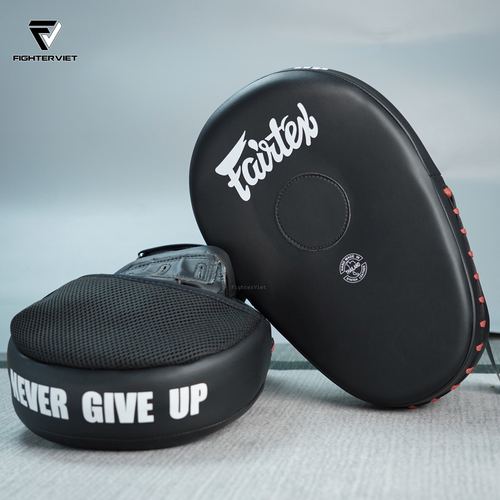 ĐÍCH ĐẤM FAIRTEX FMV13 - ĐEN