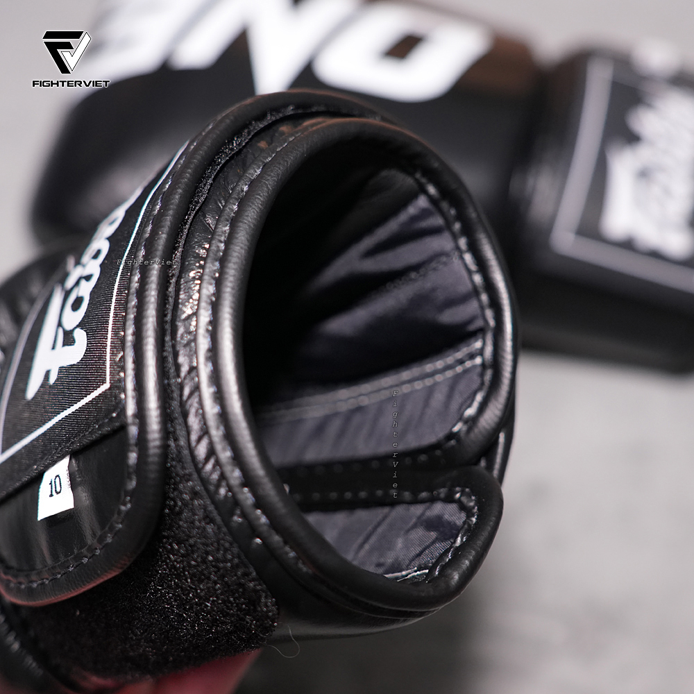 Găng Tay Boxing BGV1 ONE x Fairtex - Black