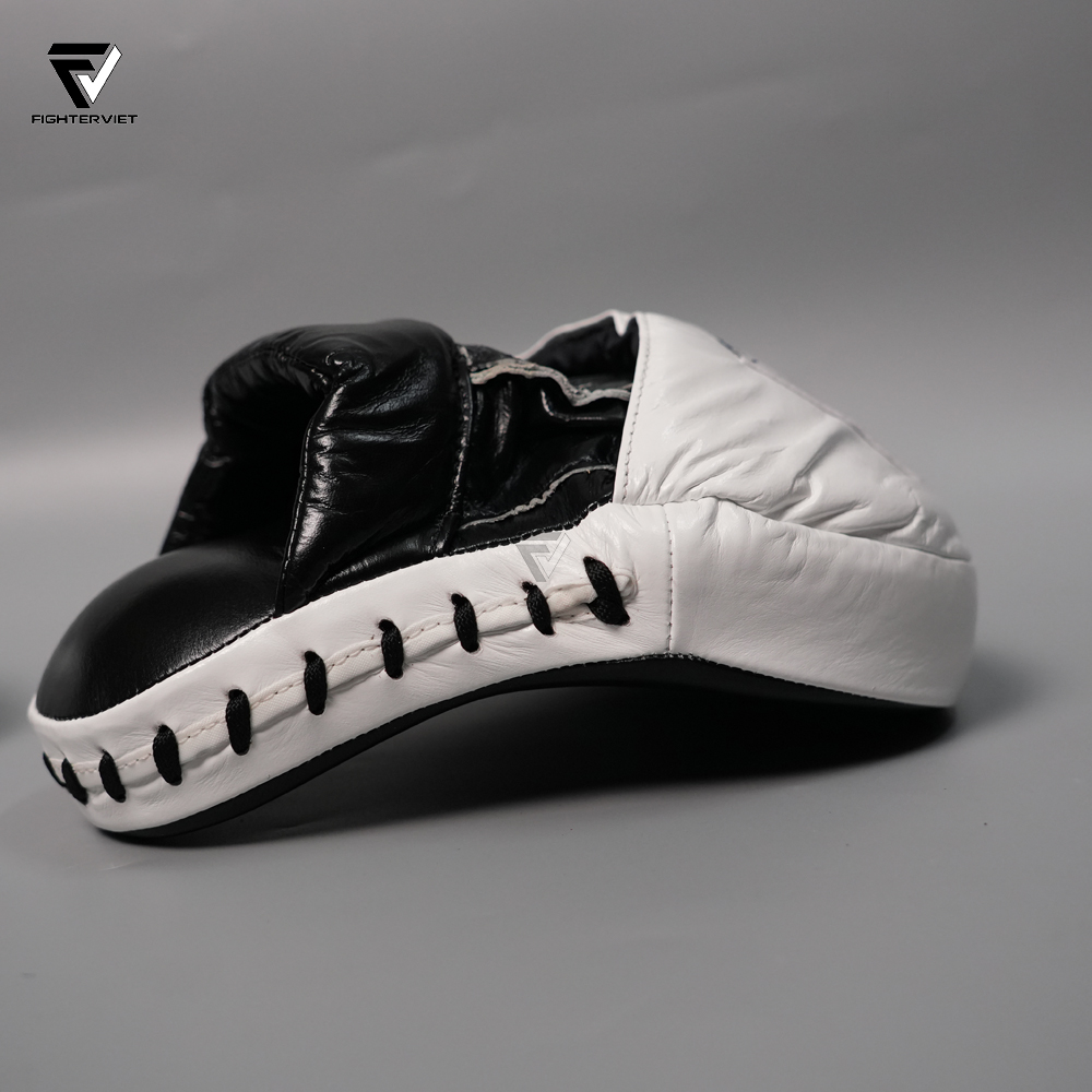 Đích Đấm Fairtex FMV9 – Đen Trắng
